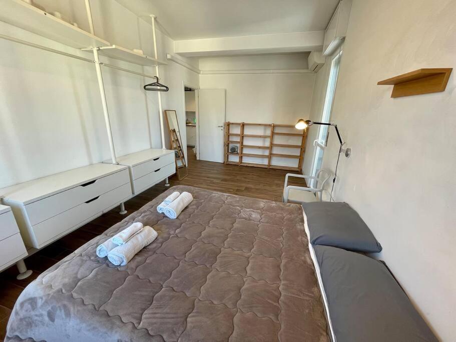 Bocconi And Navigli Apartment Милано Екстериор снимка