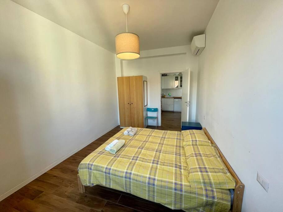 Bocconi And Navigli Apartment Милано Екстериор снимка