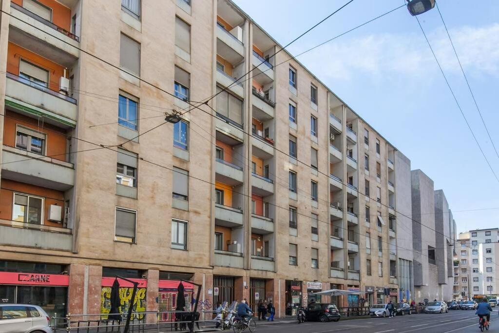Bocconi And Navigli Apartment Милано Екстериор снимка